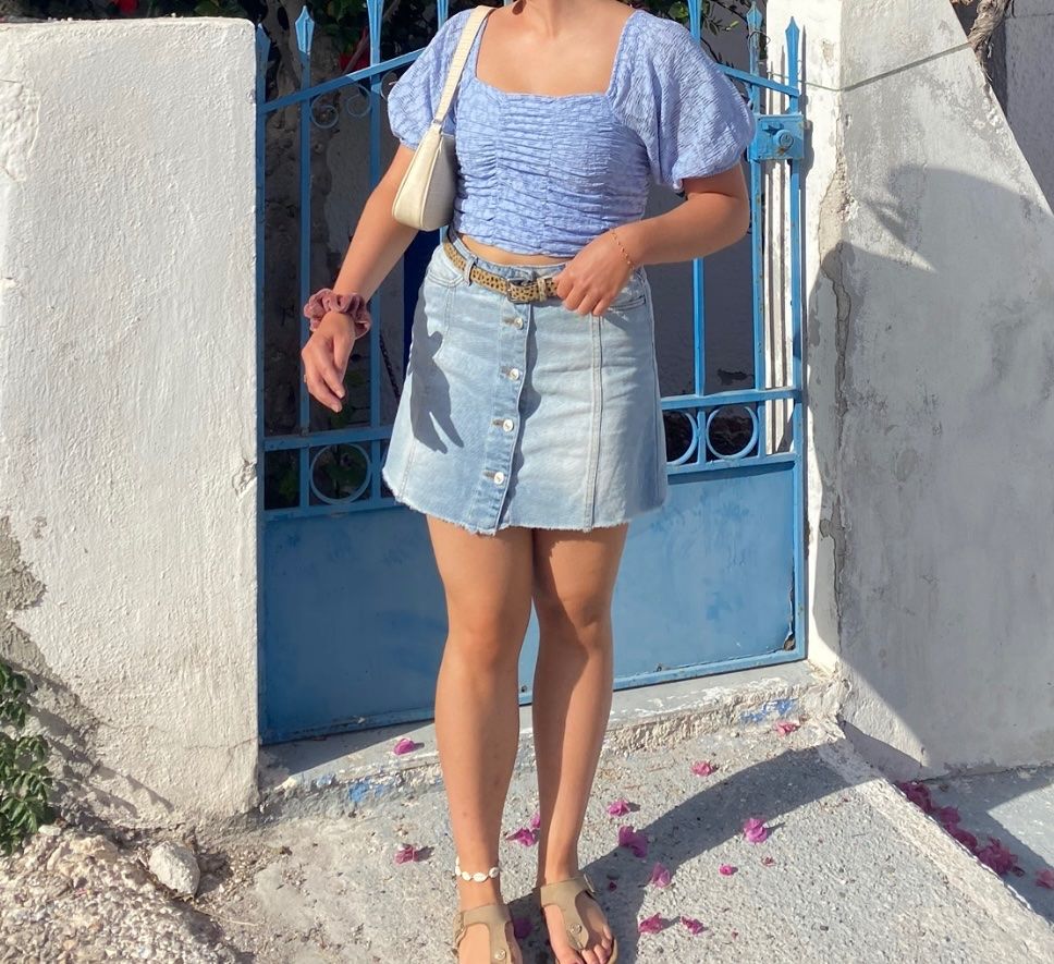 Pull&Bear Tops: hellblaues top – Gebraucht aus Embrach von ale_v5qn 4