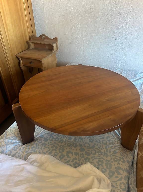 Tische: Table basse guéridon Jean Prouvé  – Neu und originalverpackt aus Préverenges von lud_dk87
