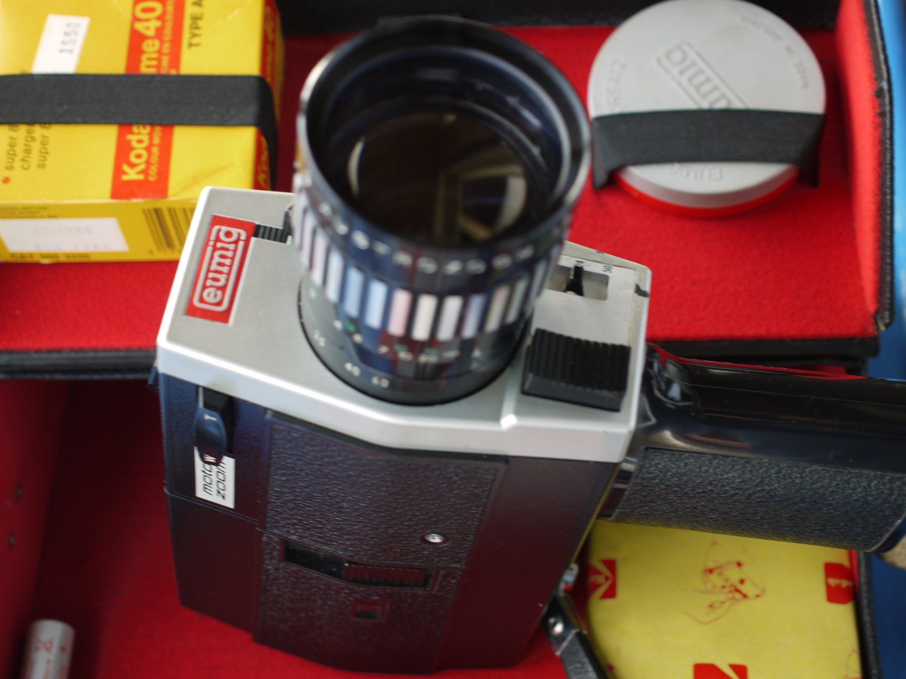 Eumig Fotocamera: Eumig 308 Zoom reflex Kamera mit Original Etui – Usato da Gross venduto da Retro20 4