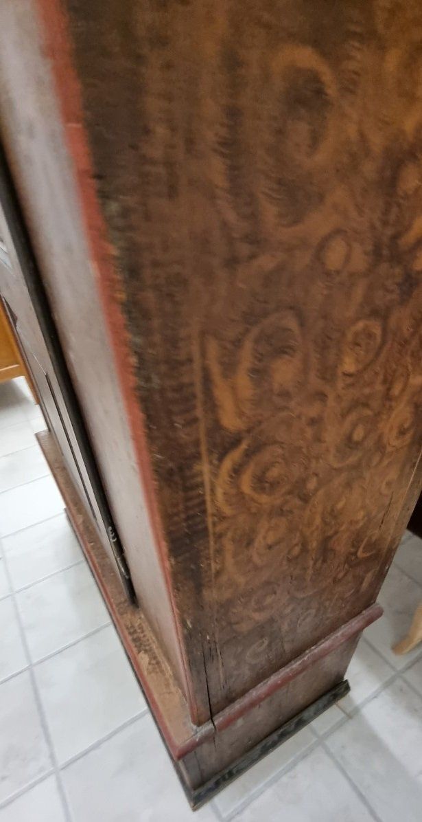 Armadi: Alter Schrank Bauernschrank aus Bern – Usato da Flums venduto da Flumsantik 6
