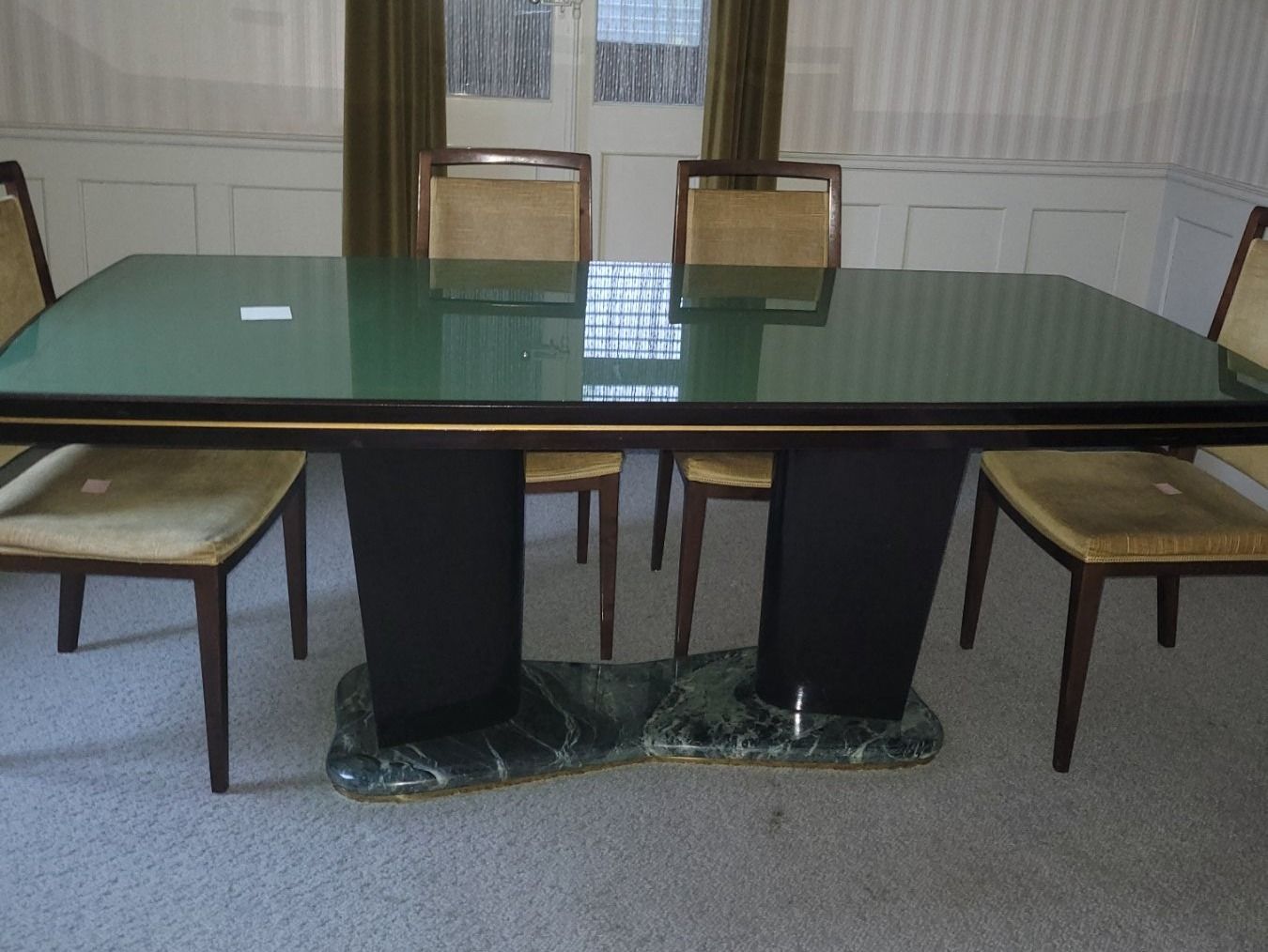 Set di tavolo e panche: Vittorio Dassi Iconic Design Mid-Century Italian Table – Usato da Porrentruy venduto da Kilfoun 8