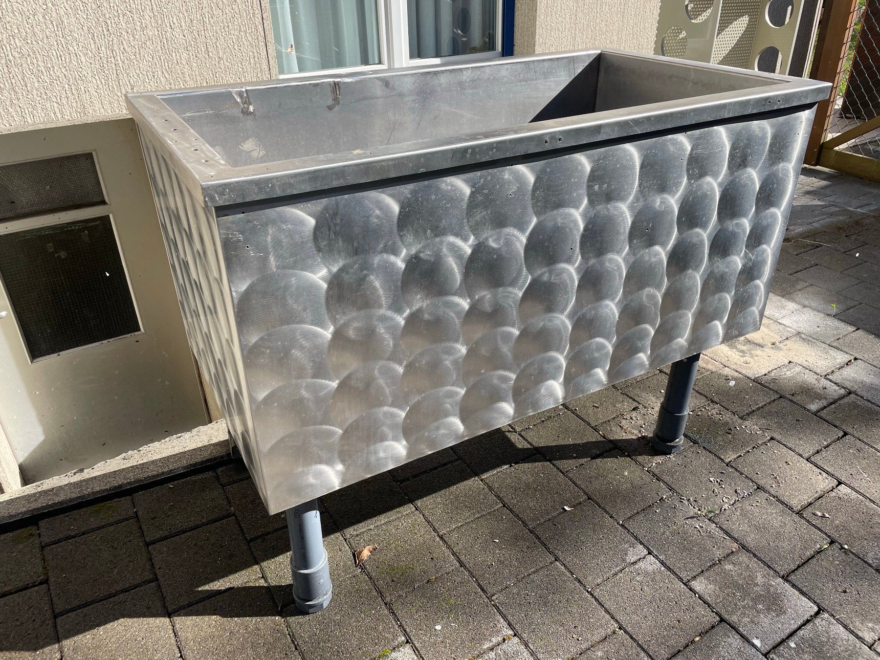 Spülbecken & Waschbecken: Edelstahl-Trog / Waschbecken – Gebraucht aus Klingnau von buechi21