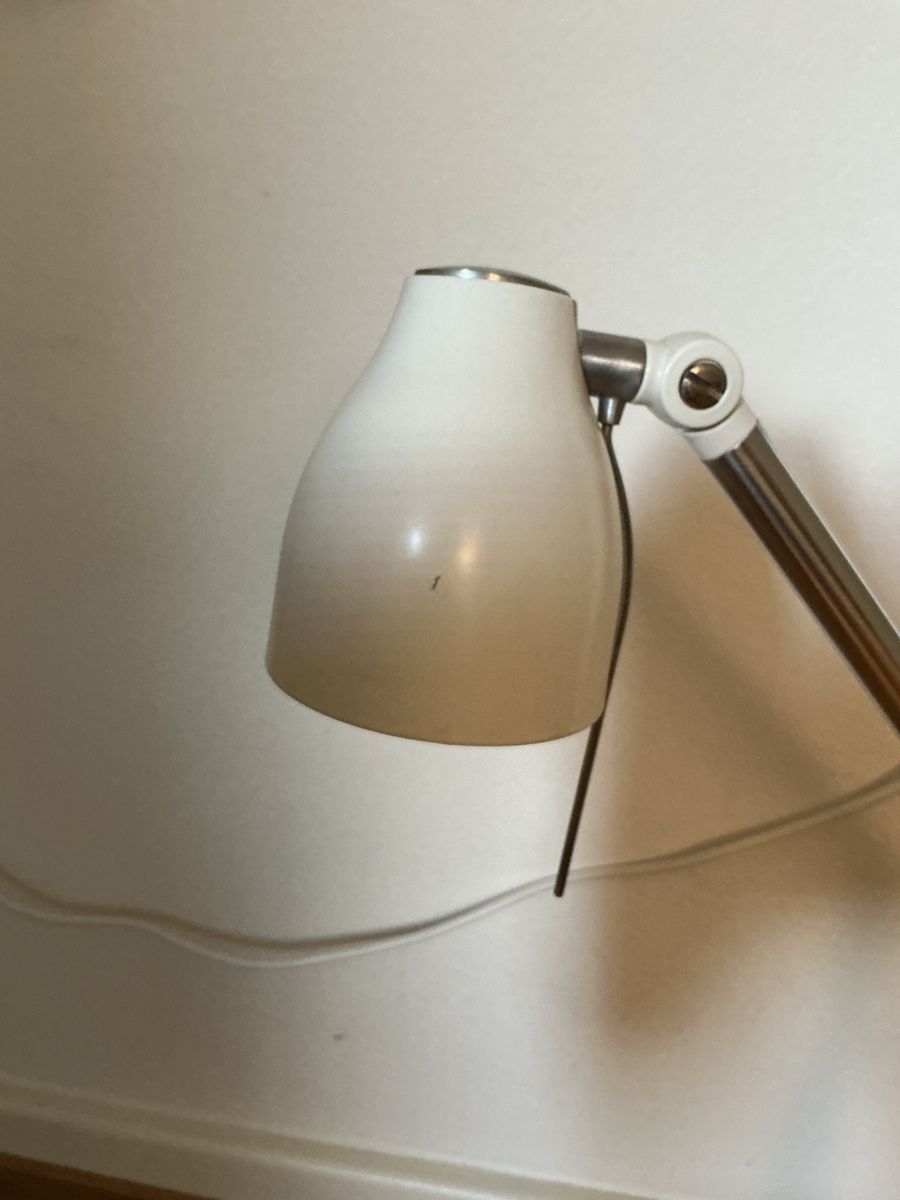 Ikea Lampade: Schreibtischlampe weiss  – Usato da Zürich venduto da lealingenhel 1