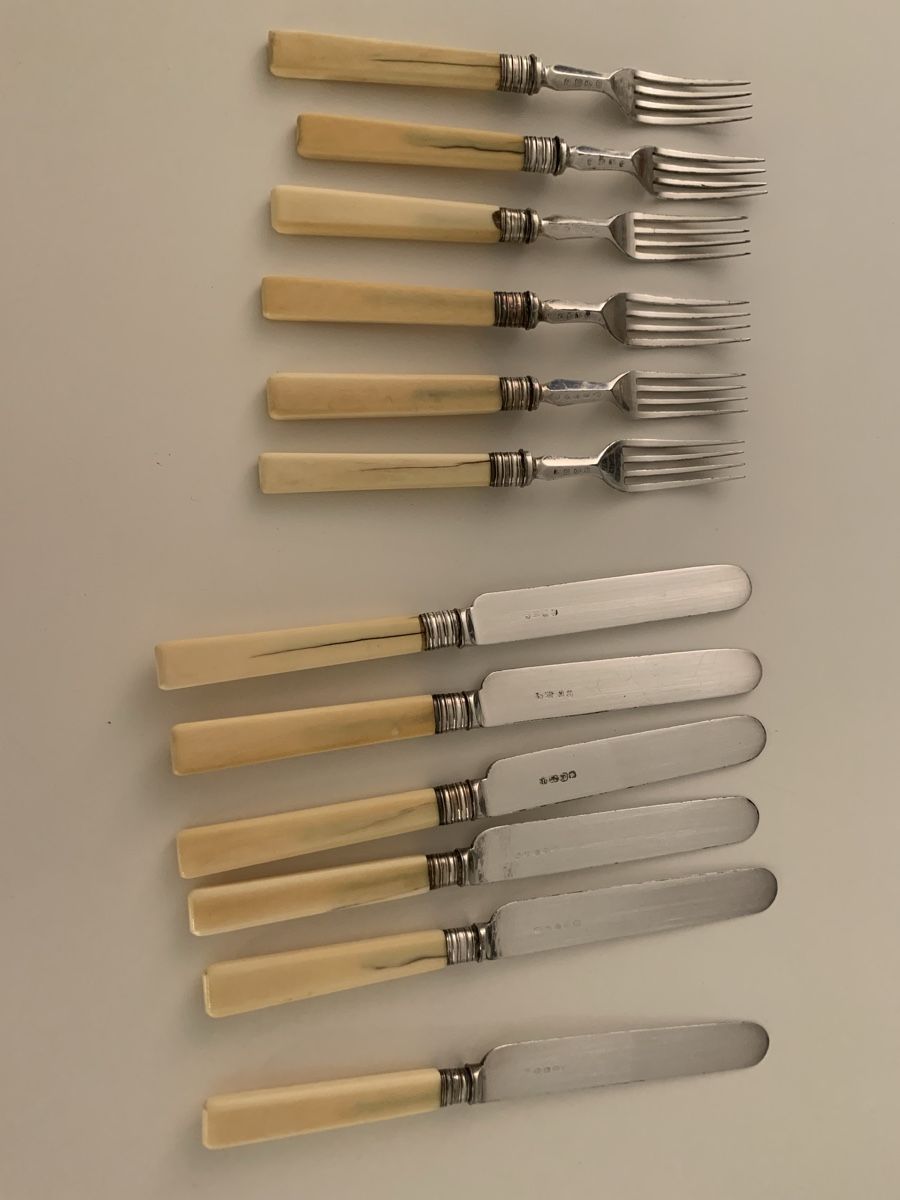 Set di posate: Besteck 12 teilig – Usato da Schaan venduto da irmgarda02