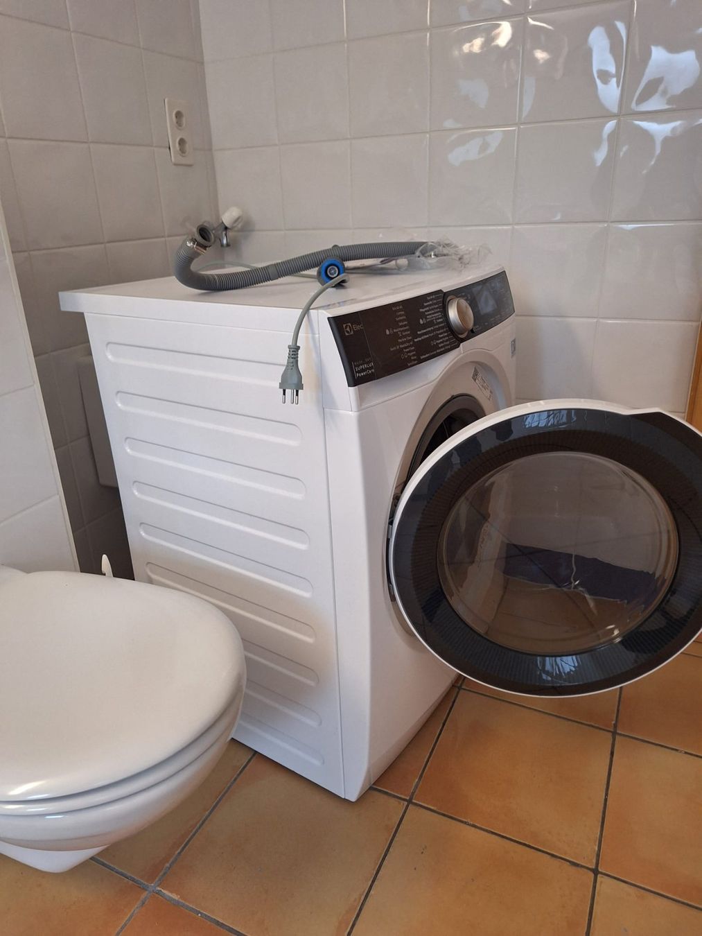 Electrolux Lavatrici: Machine à laver et sécher Electrolux WTSK4IE500 – Usato da Vollèges venduto da Tmoulin 2