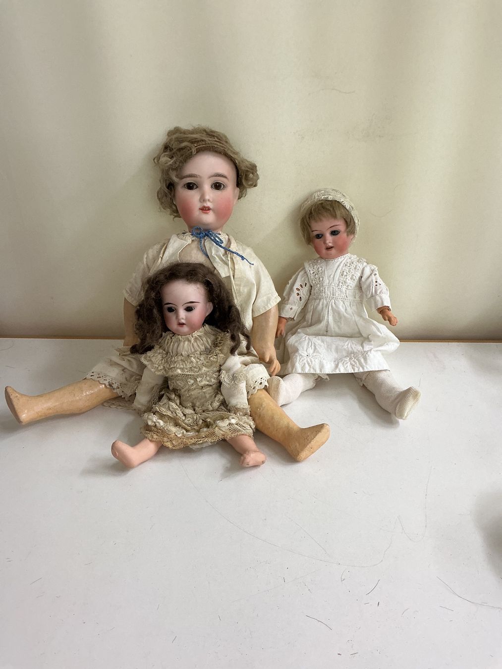 Bambole: 3 antike Puppen diverse Marken – Usato da Bern venduto da vielerart