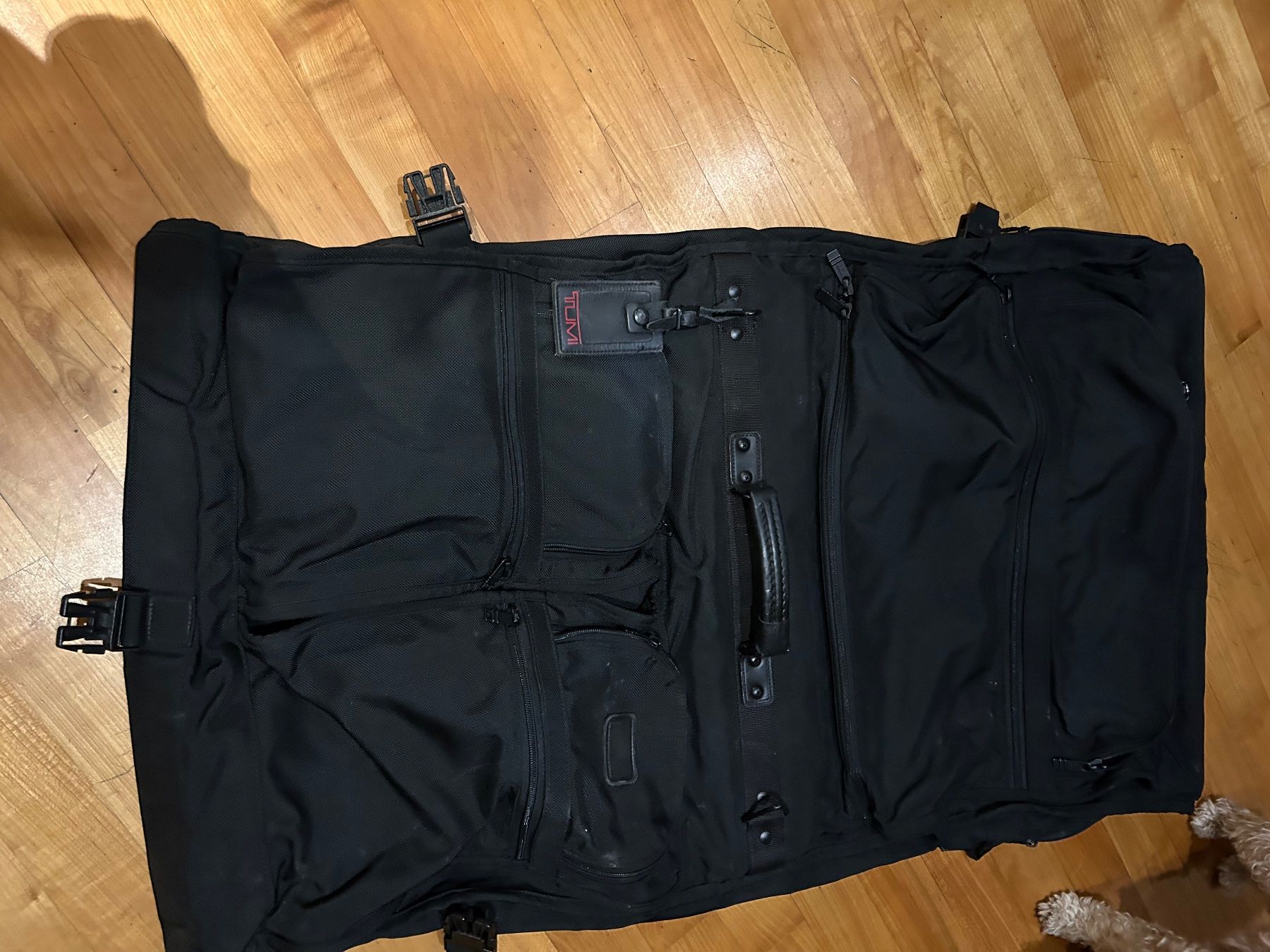 Tumi Valises de voyage: Tumi Reisekleidersack/koffer – D'occasion à Zumikon par Uranus88 9