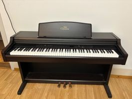 YAMAHA Clavinova CLP-840