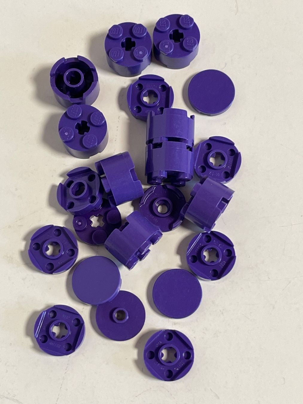 Lego Giocattoli: LEGO  -  Violett -  RUNDSTEINE – Usato da Gelterkinden venduto da cobra0110