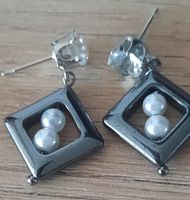 Elegante Ohrringe mit Perlen und Strass - Neuwertig!