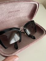 Lunette de soleil MiuMiu - noire tres bon état !