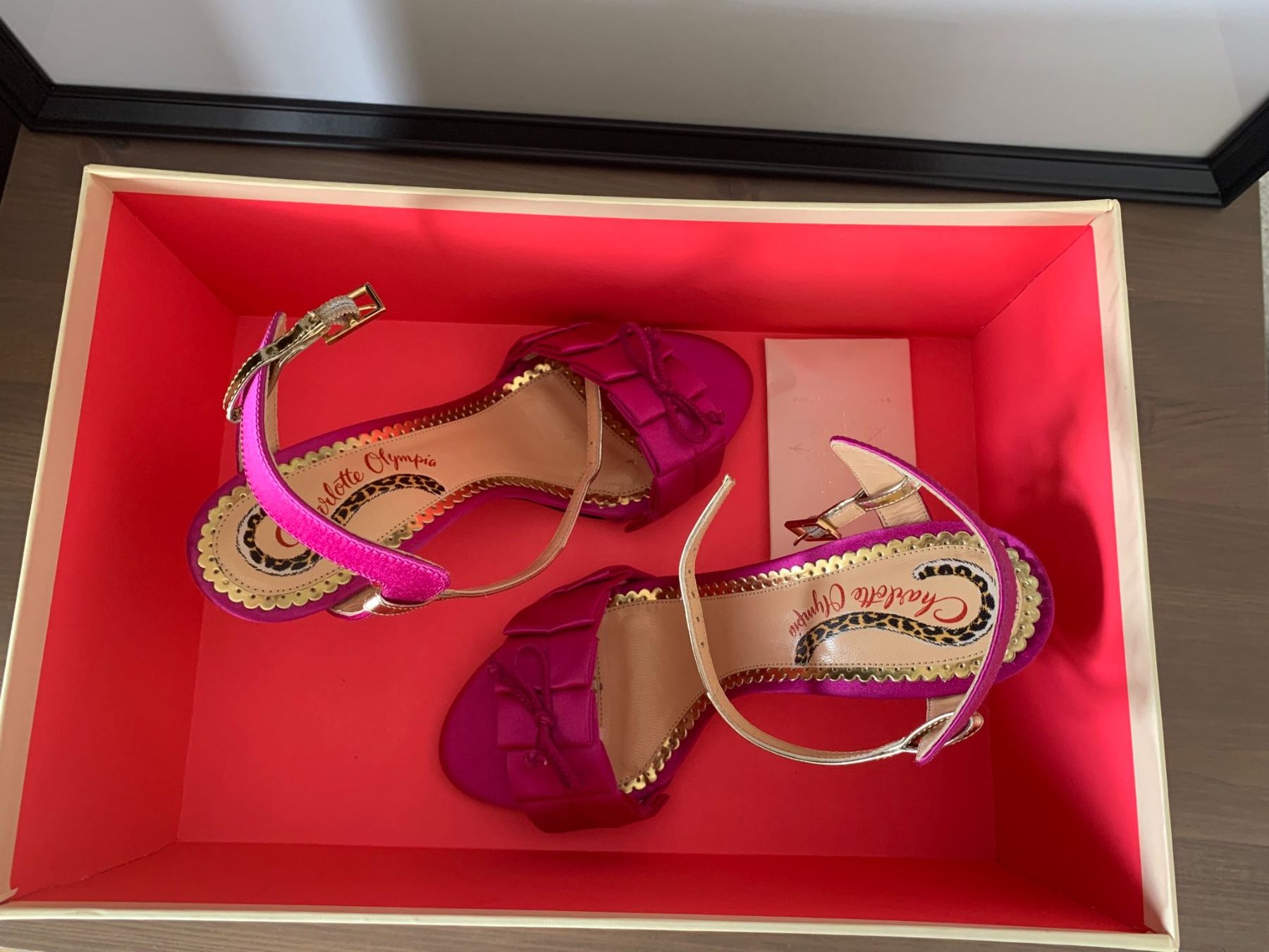 Charlotte Olympia Scarpe da donna: Damen Pumps CHARLOTTE OLYMPIA – Nuovo e nell'imballaggio originale da Stallikon venduto da ulv_k7jj 2