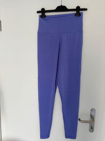 WOLFORD - Sport Leggings - Size L - NEW