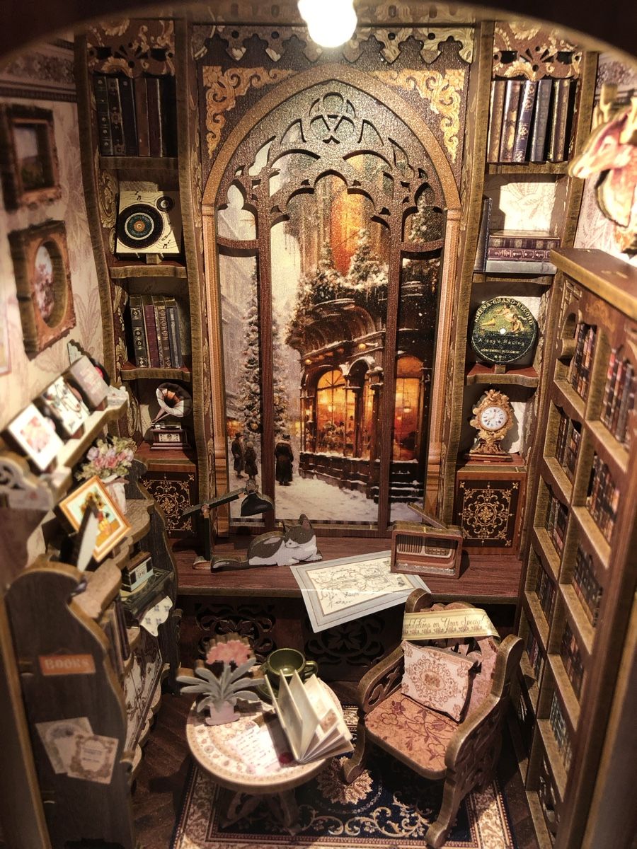 Tutte le decorazioni: Verborgene Bücherstube - Book Nook – Usato da Zollikofen venduto da DelNero 2