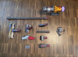 Dyson V12 detect- Akku und Filter Neu! Alles Neuwertig!!
