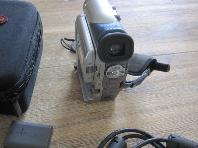 Canon Camcorder: Canon MV5i Camcorder – Gebraucht aus Ehrendingen von spanky11 8