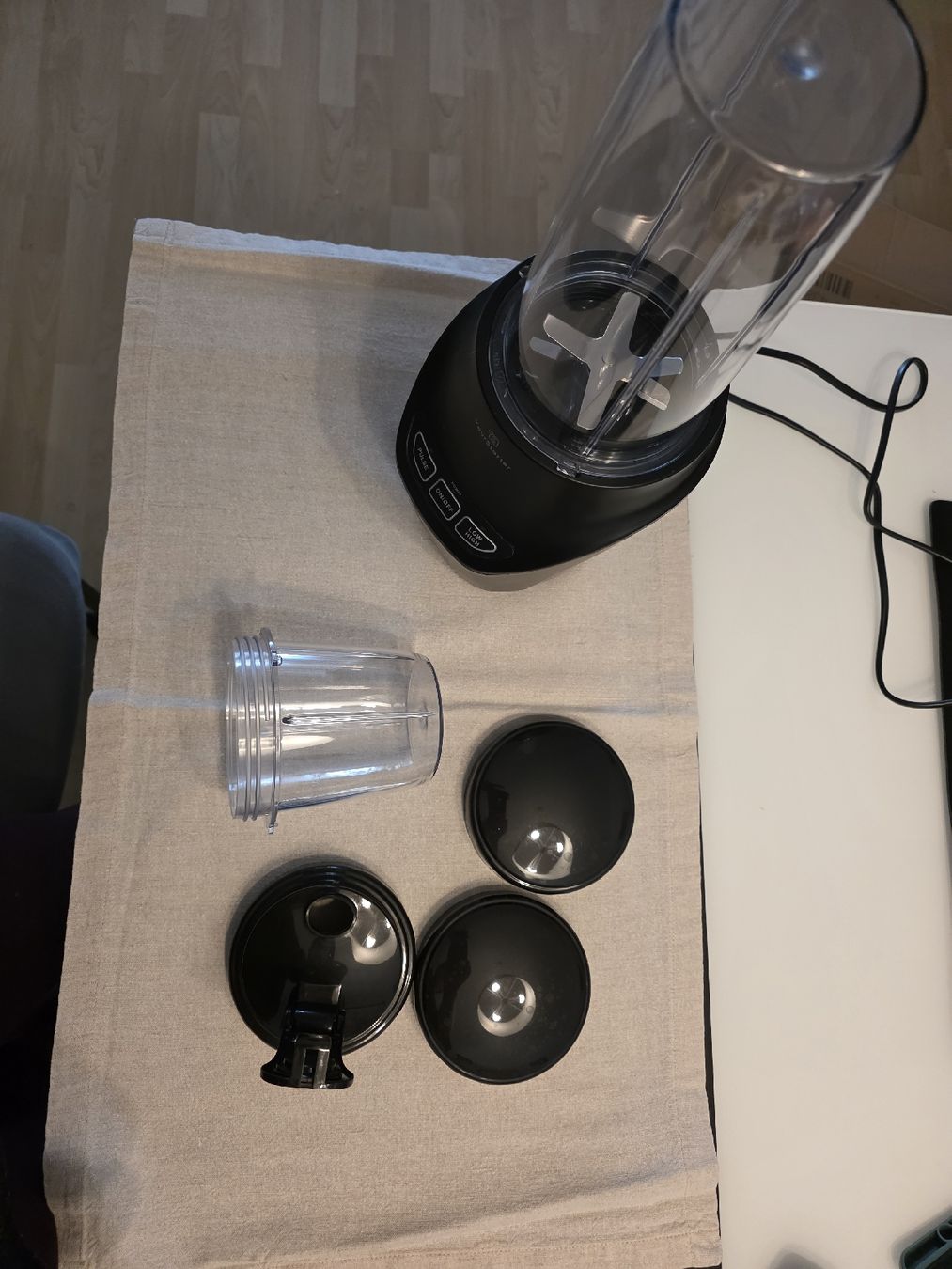 Elettrodomestici da cucina: Standmixer 1000W - Smoothie Maker- Schwarz – Usato da Tägerig venduto da Lepsi 3