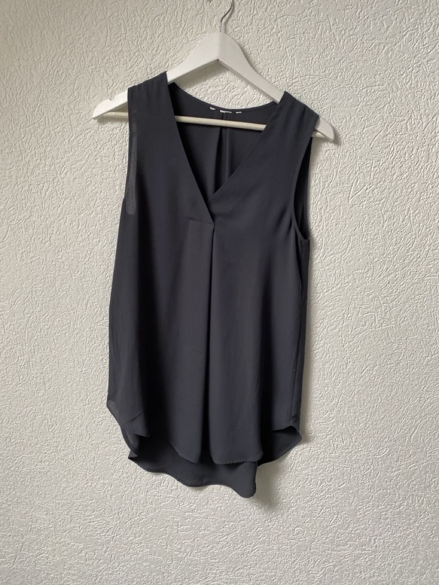 Top: Dunkelgraues Blusentop /Long Top ca  Gr.L – Usato da Homberg b. Thun venduto da Homata