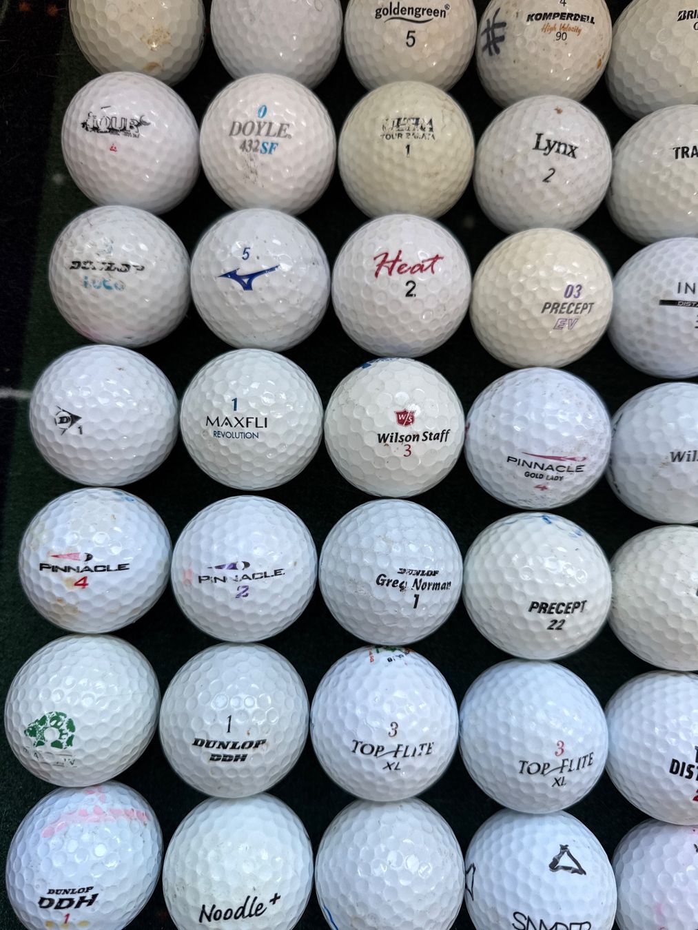 Bälle: 100 diverse Golfbälle, 2. klasse, viel gebraucht – Gebraucht aus Münchenbuchsee von Mantik 2