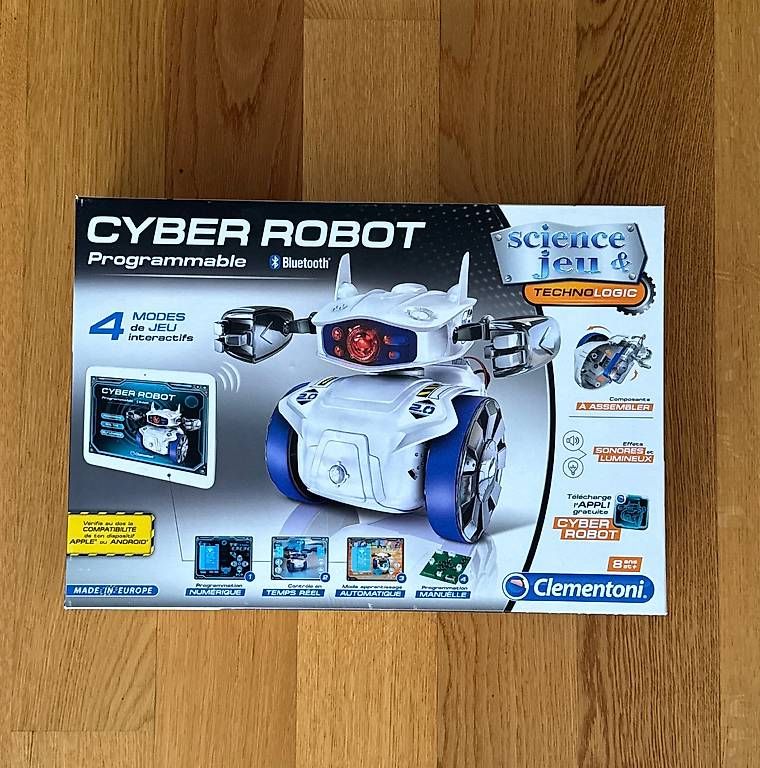 Giocattoli: CYBER ROBOT programmable  – Usato da RUSSIN venduto da BBCOOL74