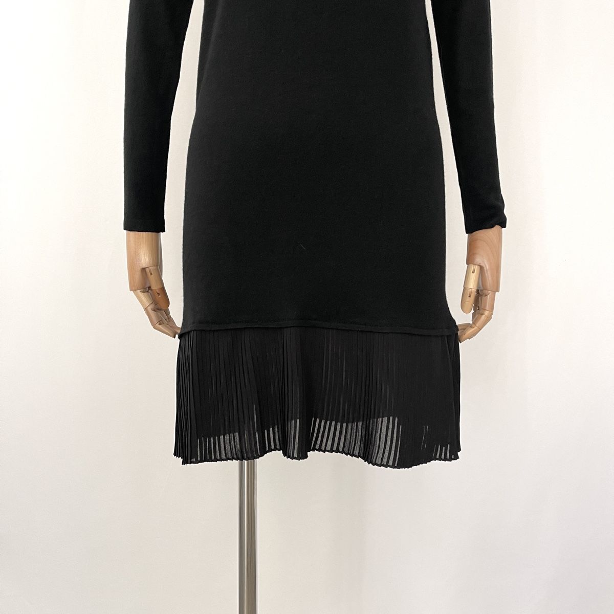 Vestiti: ANN DEMEULEMEESTER Dress – Nuovo (secondo la descrizione) da Emmen venduto da Avviivva_Com2023 1
