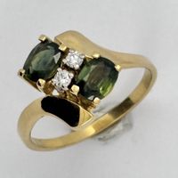 Eleganter Art-Déco-Ring mit grünen Turmalinen & Diamanten