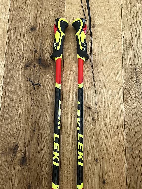 Leki Bastoncini da sci: Les bâtons LEKI 115cm-46 – Usato da Lens venduto da bluemarine01