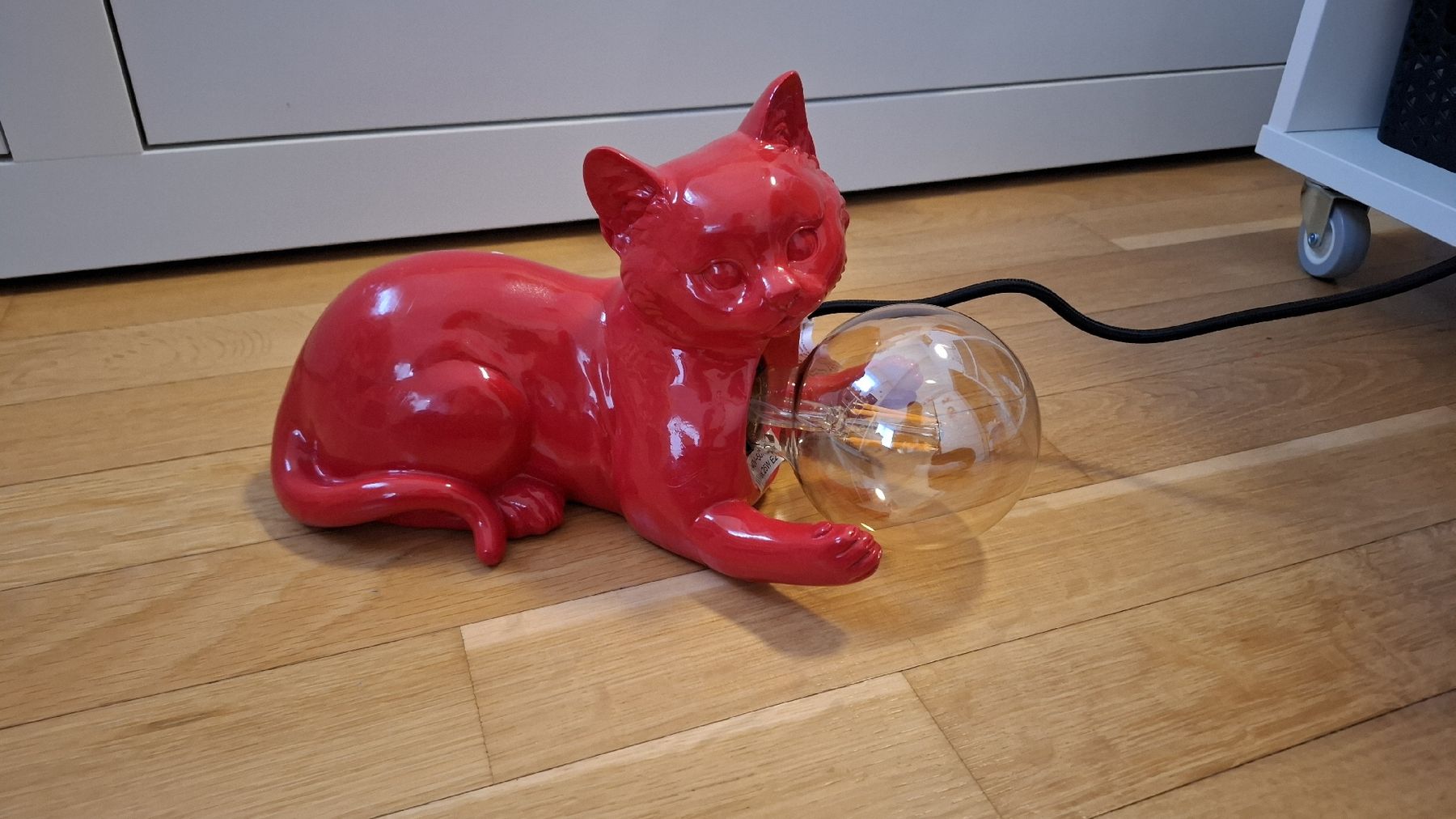 Lampade: Lampe chat rouge design! – Usato da Martigny venduto da Marleneg87