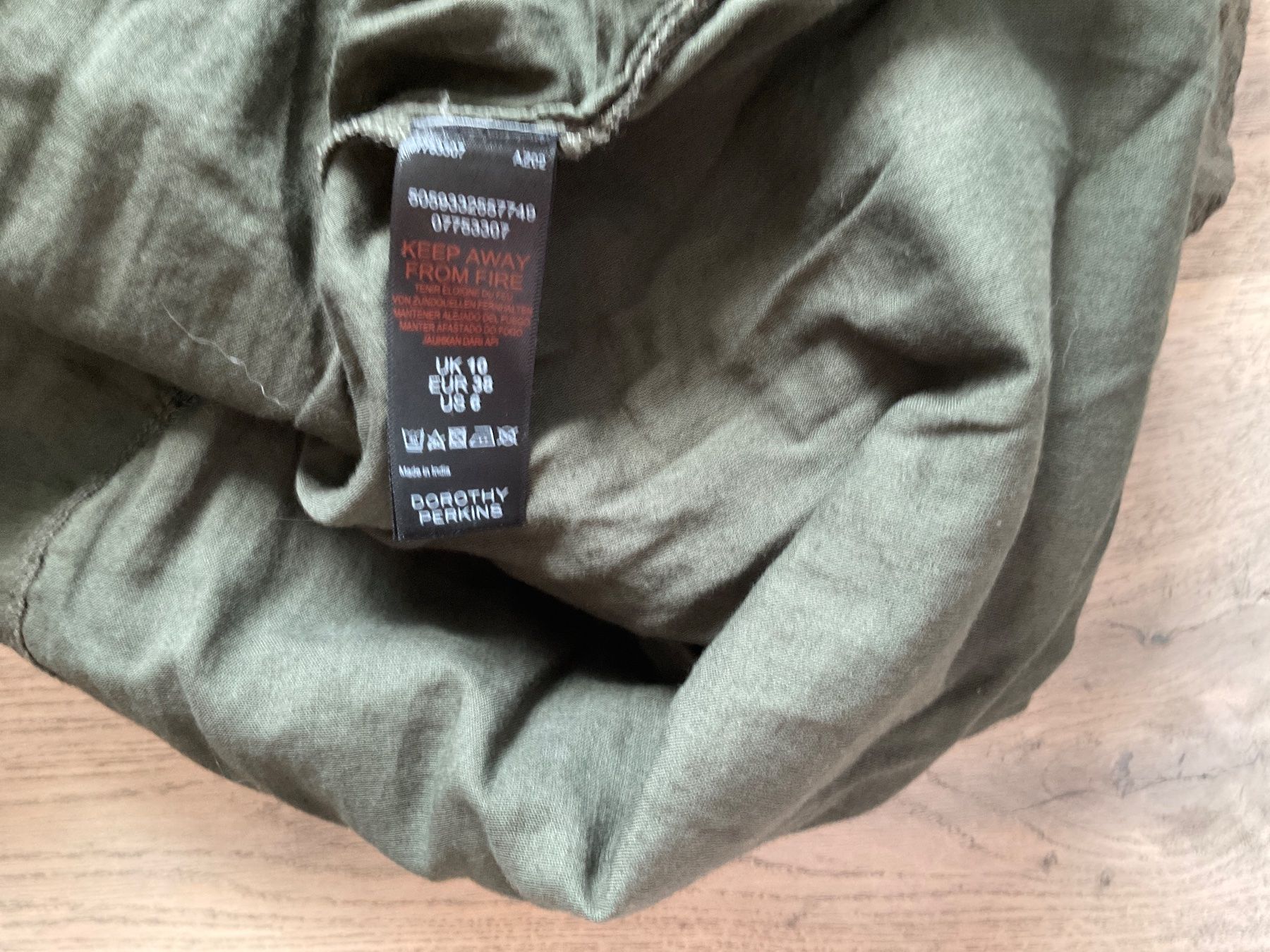 Dorothy Perkins Vestiti: Kleid von Dorothy Perkins – Nuovo (secondo la descrizione) da Figino venduto da Stefano03 3