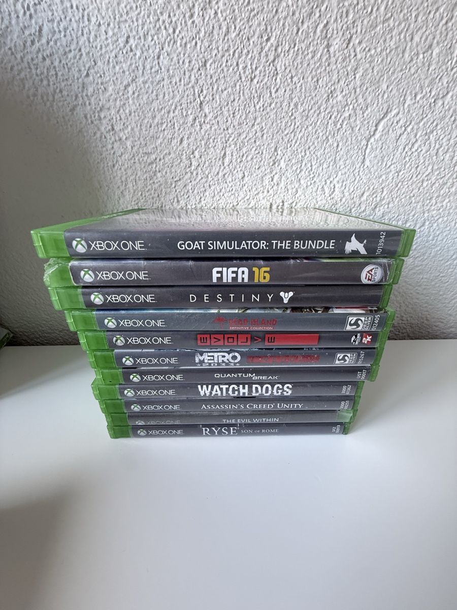 Microsoft Console: Xbox one s  – Usato da Plasselb venduto da val_6dkn 2