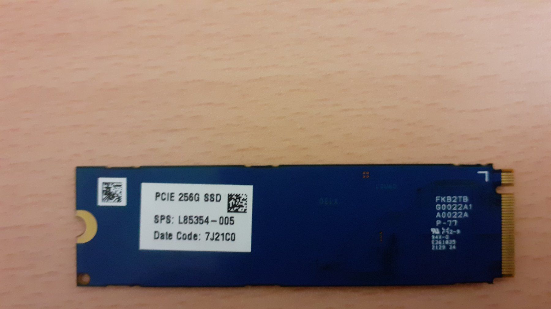 Dischi rigidi: Kioxia 256GB NVMe Notebook – Usato da Chur venduto da Blackbook 1