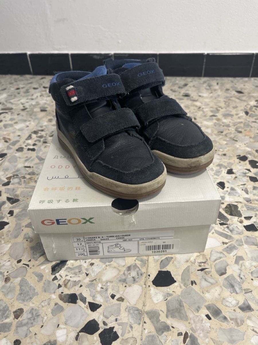 Geox Scarpe per ragazzi: Scarpe Geox bimbo n. 30 blu – Usato da Besazio venduto da EmyScucy