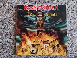 Iron Maiden - Holy Smoke 7" Single (Italian edition)