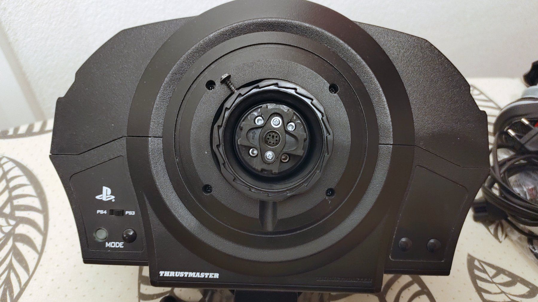 Thrustmaster Controller: Trustmaster T300 RS Lenkrad + TH8A Schaltung – Usato da Gwatt (Thun) venduto da Eruit33 1