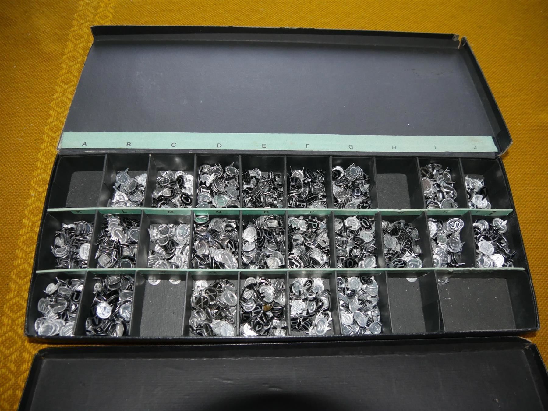 Tutti i francobolli: Hutmarken Aluminium – Antico da Gränichen venduto da Nimmersatt 1