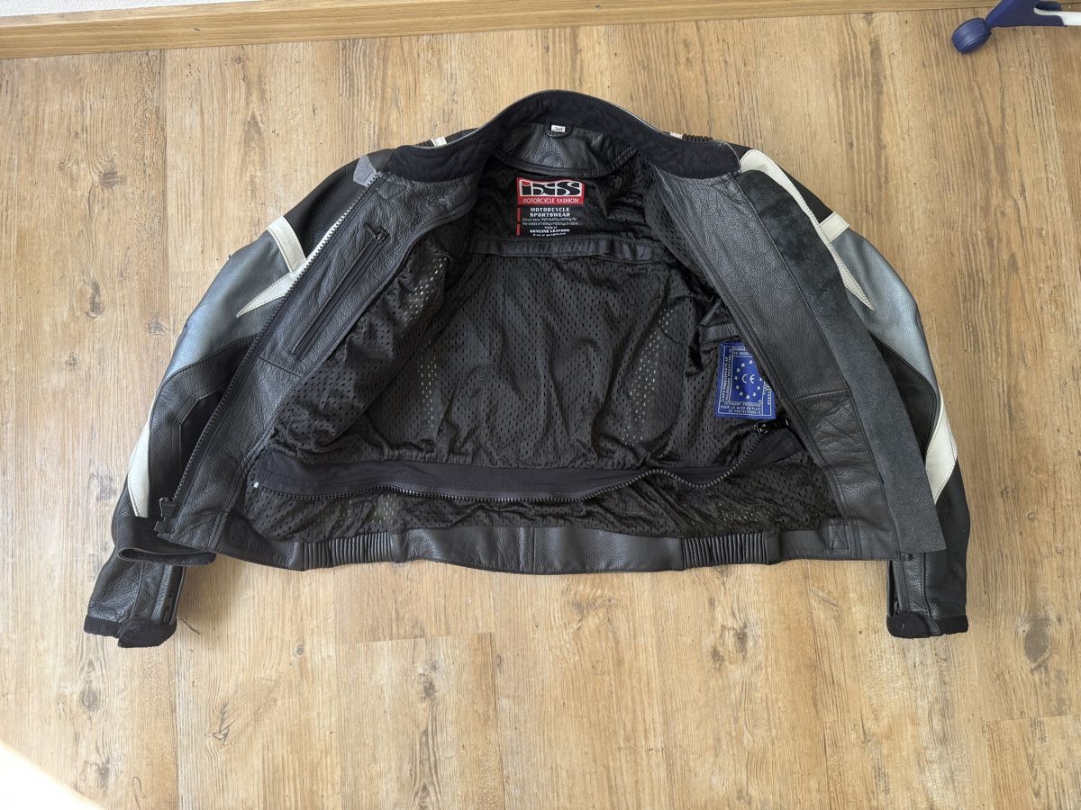 IXS Giacche: Motorradjacke IXS aus Leder, Gr. 36 – Usato da Meggen venduto da anc_2y72 3