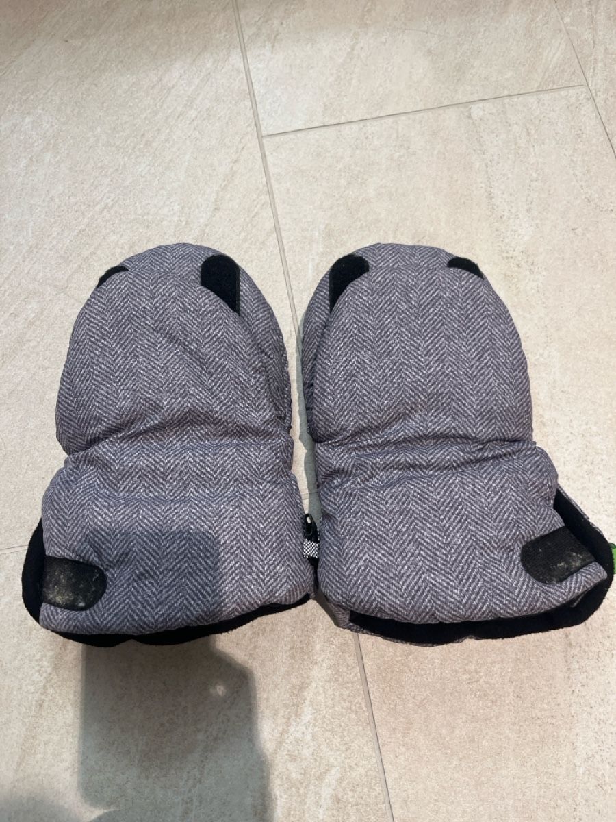 Altro in  Abbigliamento & Accessori: Kinderwagen Handwärmer – Usato da Watt venduto da Stephsch3 1