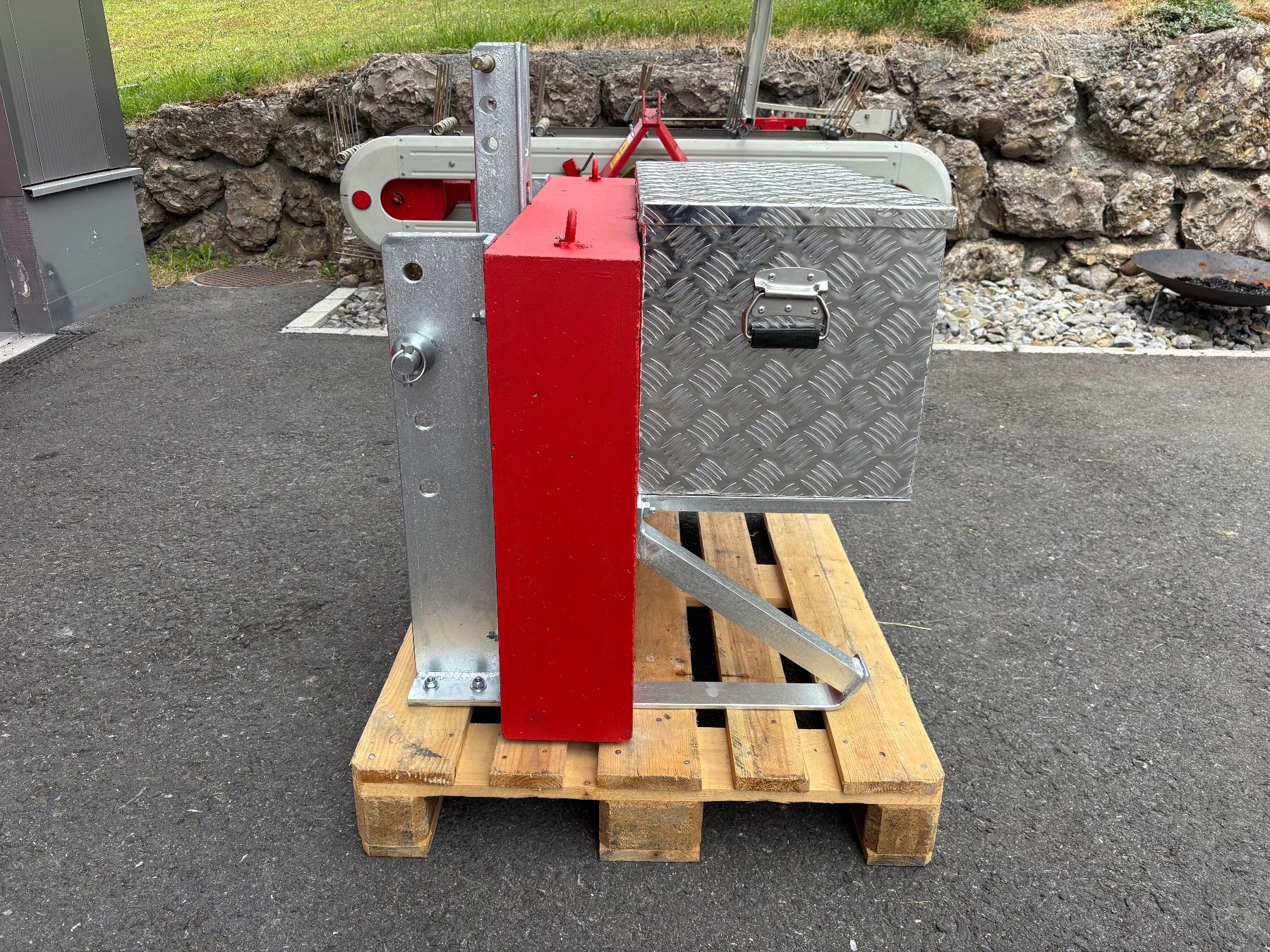 Aebi Traktoren: Front/Heckgewicht Mit Materialbox zu Aebi/Reform – Neu (gemäss Beschreibung) aus Sattel von Toolking90 6
