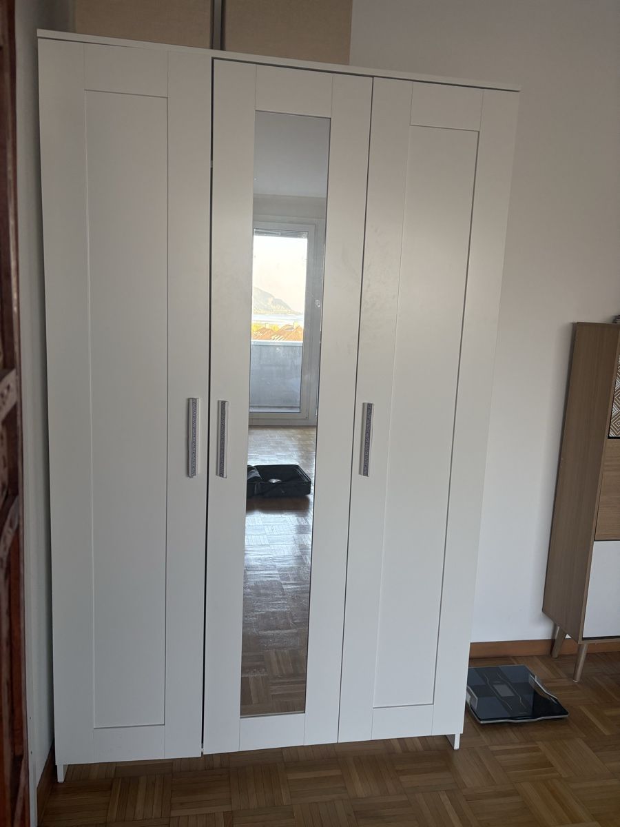 Armoires: Armoire 3 portes – Neuf (Voir description) à Biel/Bienne par sem_fxk6