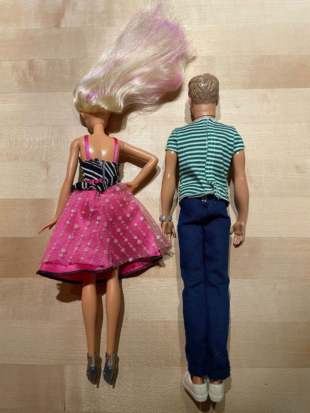 Giocattoli: Barbie und Ken mit Auto Mini Cooper S Cabrio – Usato da Bachenbülach venduto da bri_8sws 2