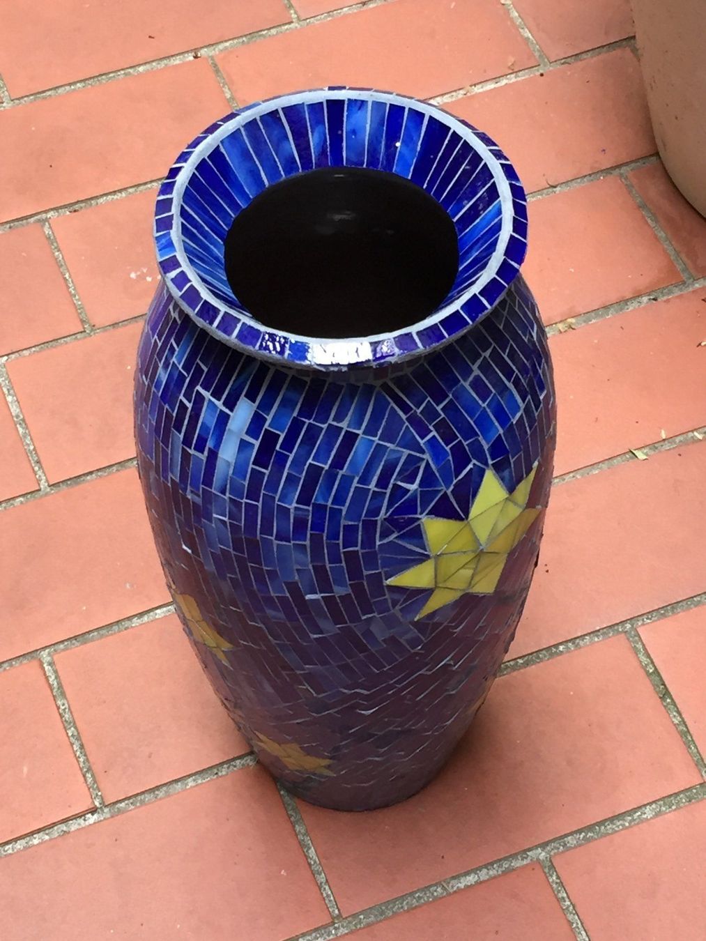 Vase & Récipients: Wunderschöne Mosaik Vase, 47 cm. – D'occasion à Schaffhausen par vintageville 2