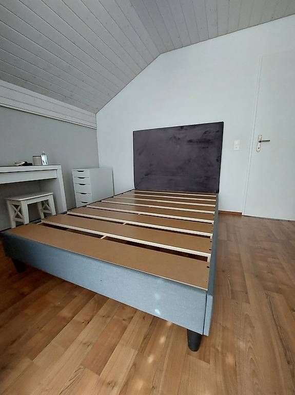 Letti: Bett, Bettgestell 140×200 – Usato da Schachen LU venduto da Mister-jo