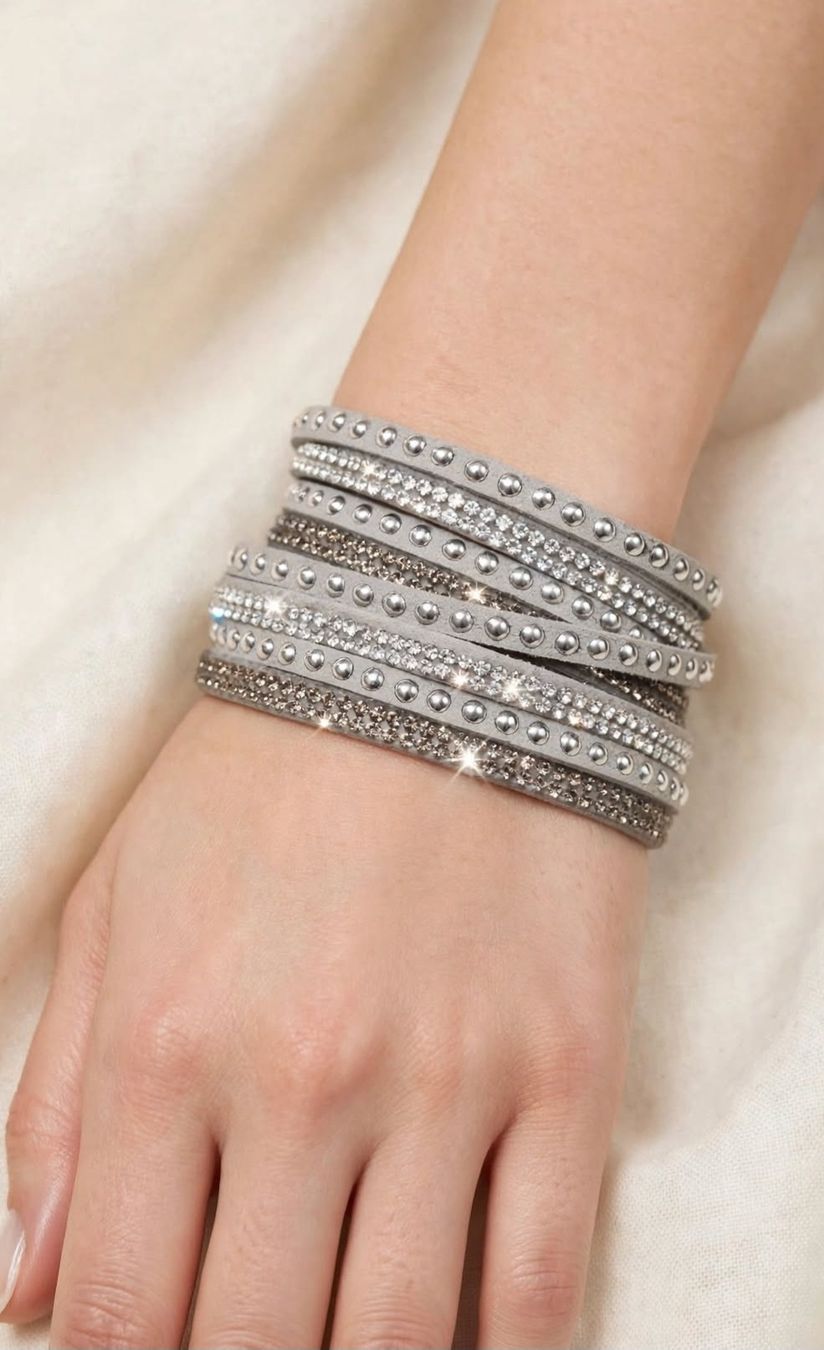 Armbänder & -reifen: Bracciale versatile grigio con strass e borchie – Neu (gemäss Beschreibung) aus Giubiasco von Stefaniav 3