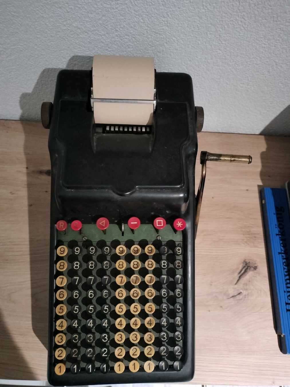 Calcolatrici tascabili: Machine à calculer vintage Addo, 1971 – Usato da Leytron venduto da jer_gq8p 1