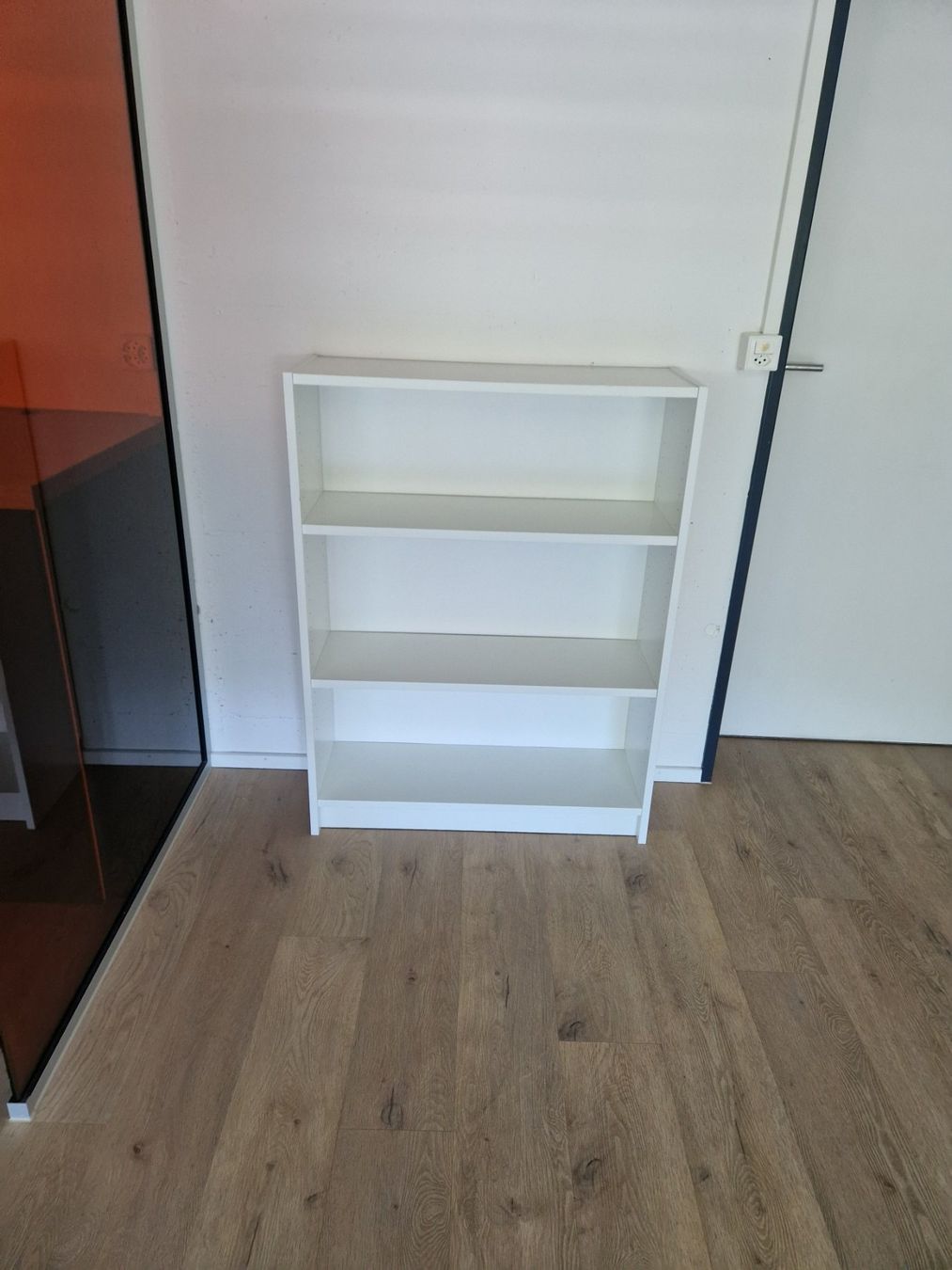 Ikea Scaffali: weisses Regal 106x80x28 - ab CHF 1.00 – Usato da Rheinfelden venduto da Suxesiv 1