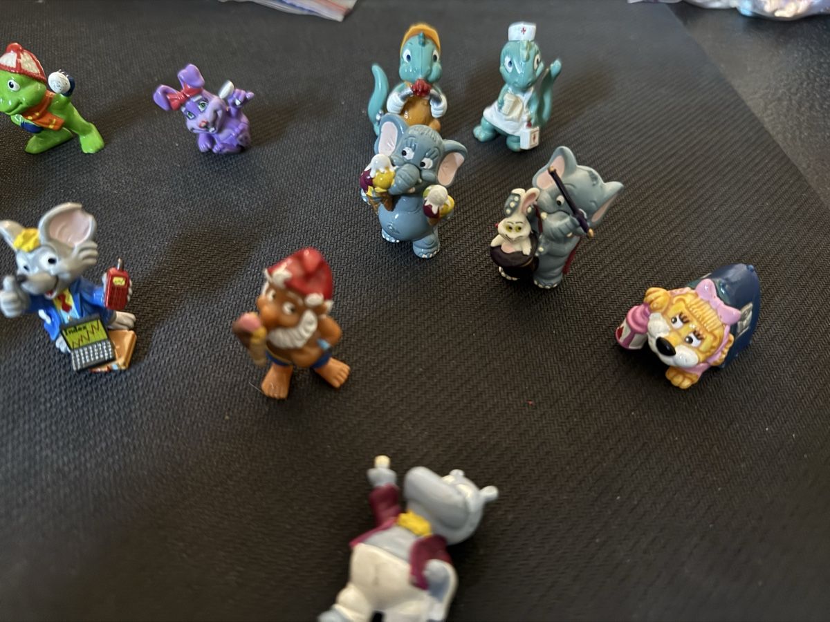 Statuette: Lot - Kinder Surprise – Usato da Uvrier venduto da sauma85 2