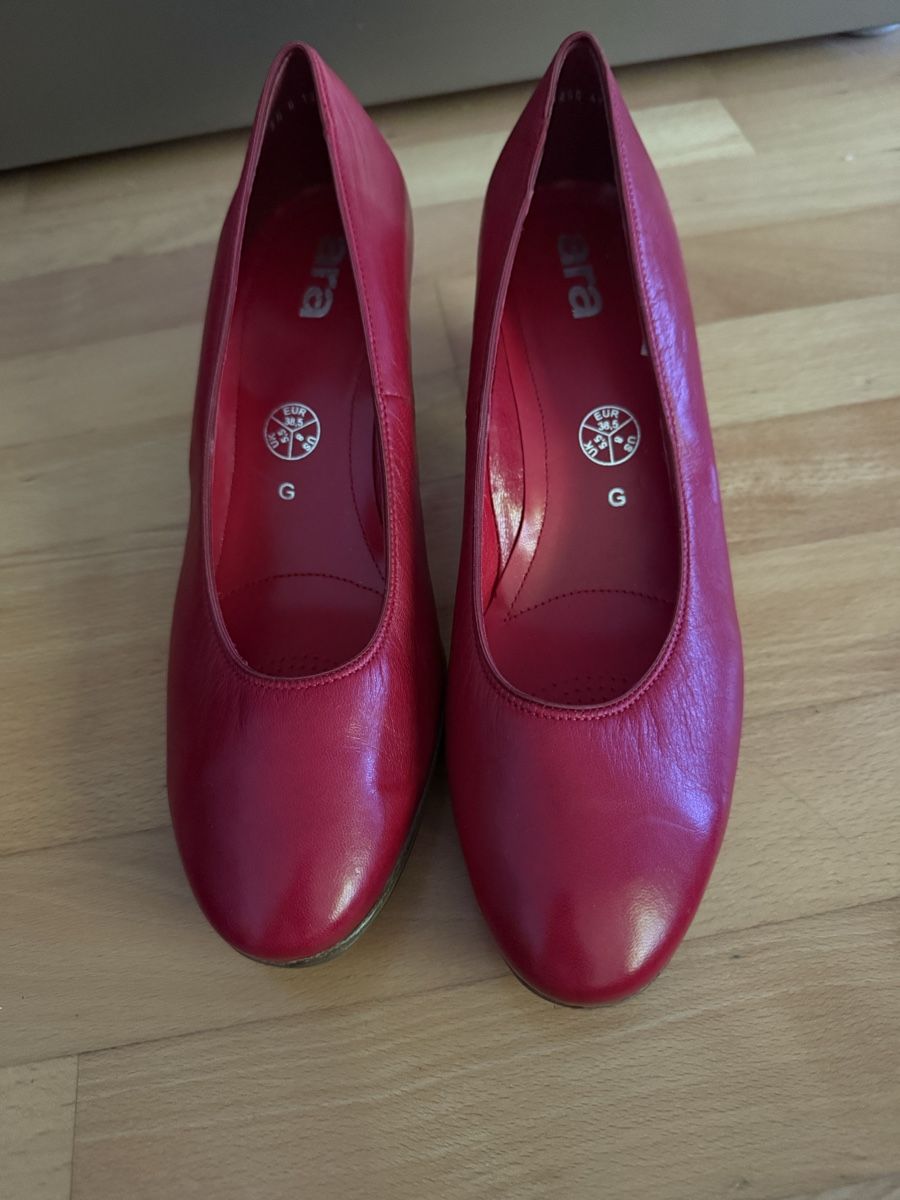 Damenschuhe: Ara Pumps – Neu (gemäss Beschreibung) aus Abtwil SG von Fcbayern1992 1
