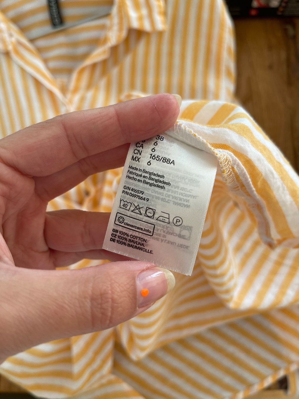 H&M Chemisiers: Gestreiftes Hemd von H&M Divided 38 – D'occasion à Ettingen par cla_526w 1