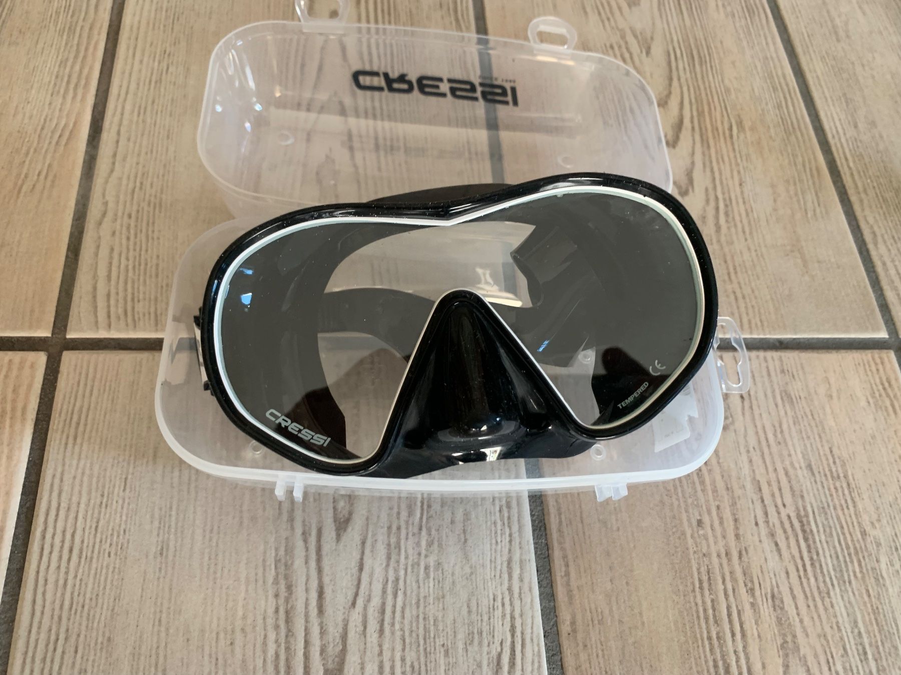 Maschere: Vendo maschera Cressi per sub o snorkeling – Usato da Locarno venduto da milamerker
