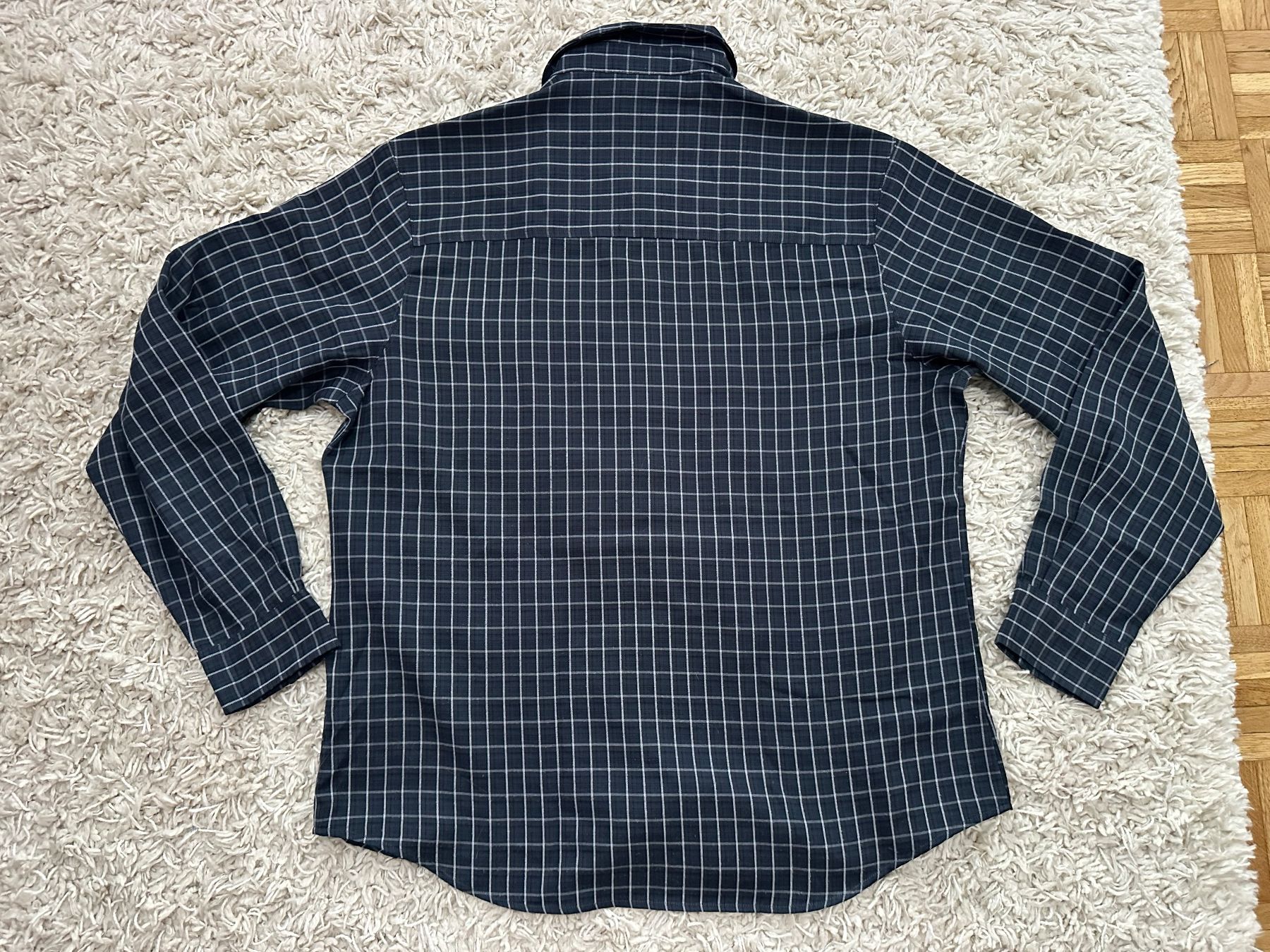 Jack Wolfskin Hemden: Jack Wolfskin Hemd Gr.M – Gebraucht aus Bern von BrandVilla